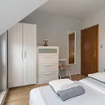 شقة Magdalena - Two Bathrooms, Perfect Center فارنا