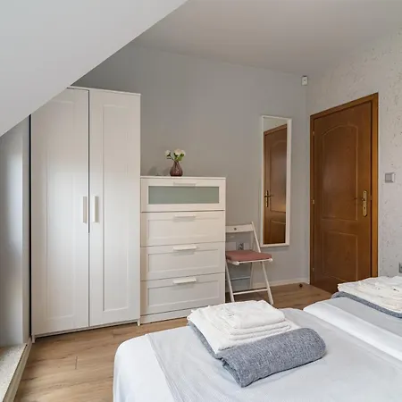 شقة Magdalena - Two Bathrooms, Perfect Center فارنا