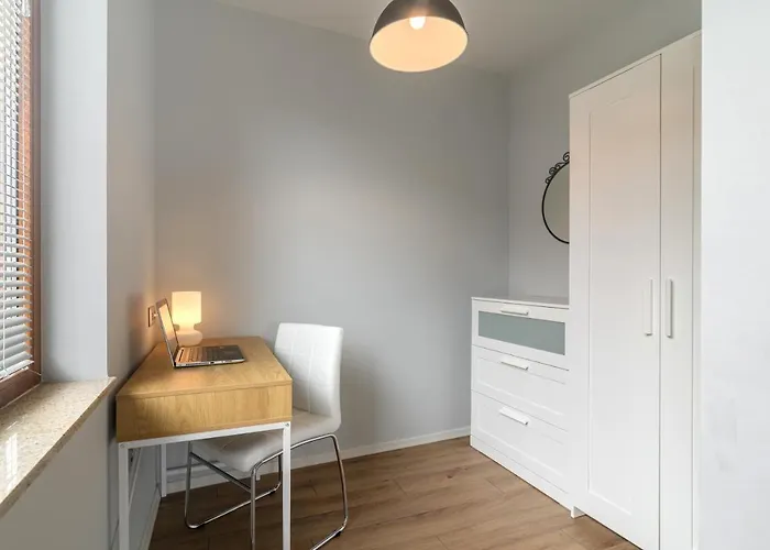 Magdalena - Two Bathrooms, Perfect Center Apartment *